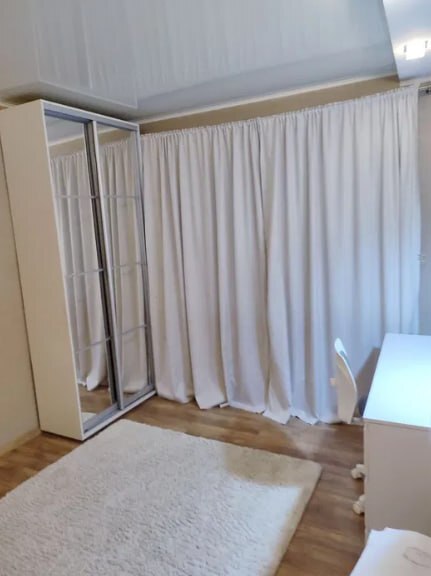 Продаж 2-кімнатної квартири 70 м², Київська вул.