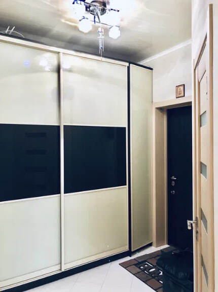 Продажа 3-комнатной квартиры 92 м², Заливная ул.