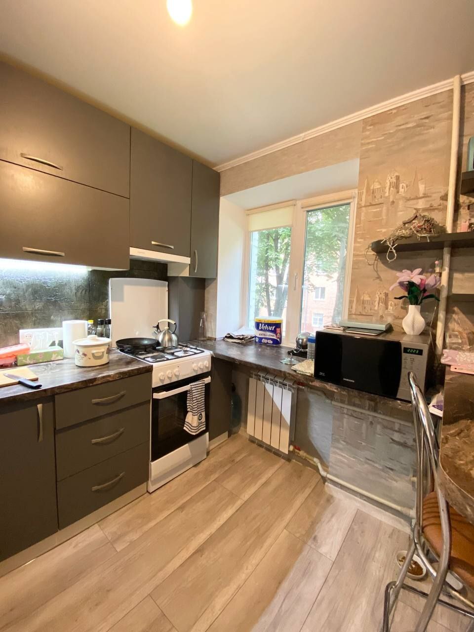 Продаж 2-кімнатної квартири 45 м², Олександра Олеся вул.