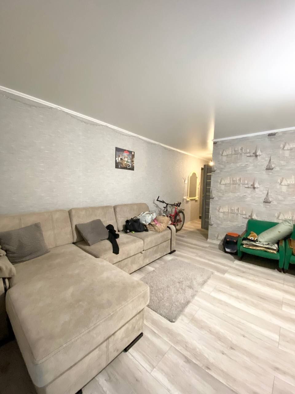 Продаж 2-кімнатної квартири 45 м², Олександра Олеся вул.