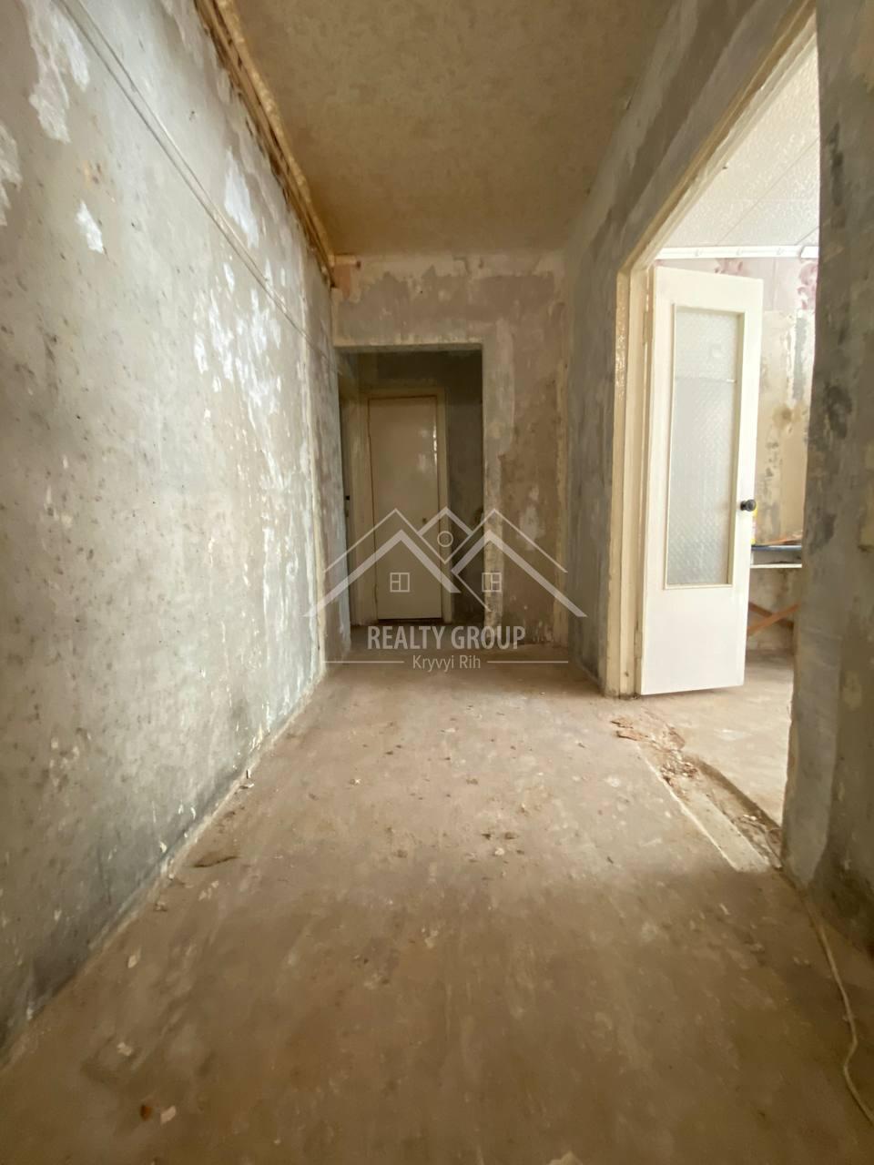 Продаж 2-кімнатної квартири 53.8 м², Сонячний вул.