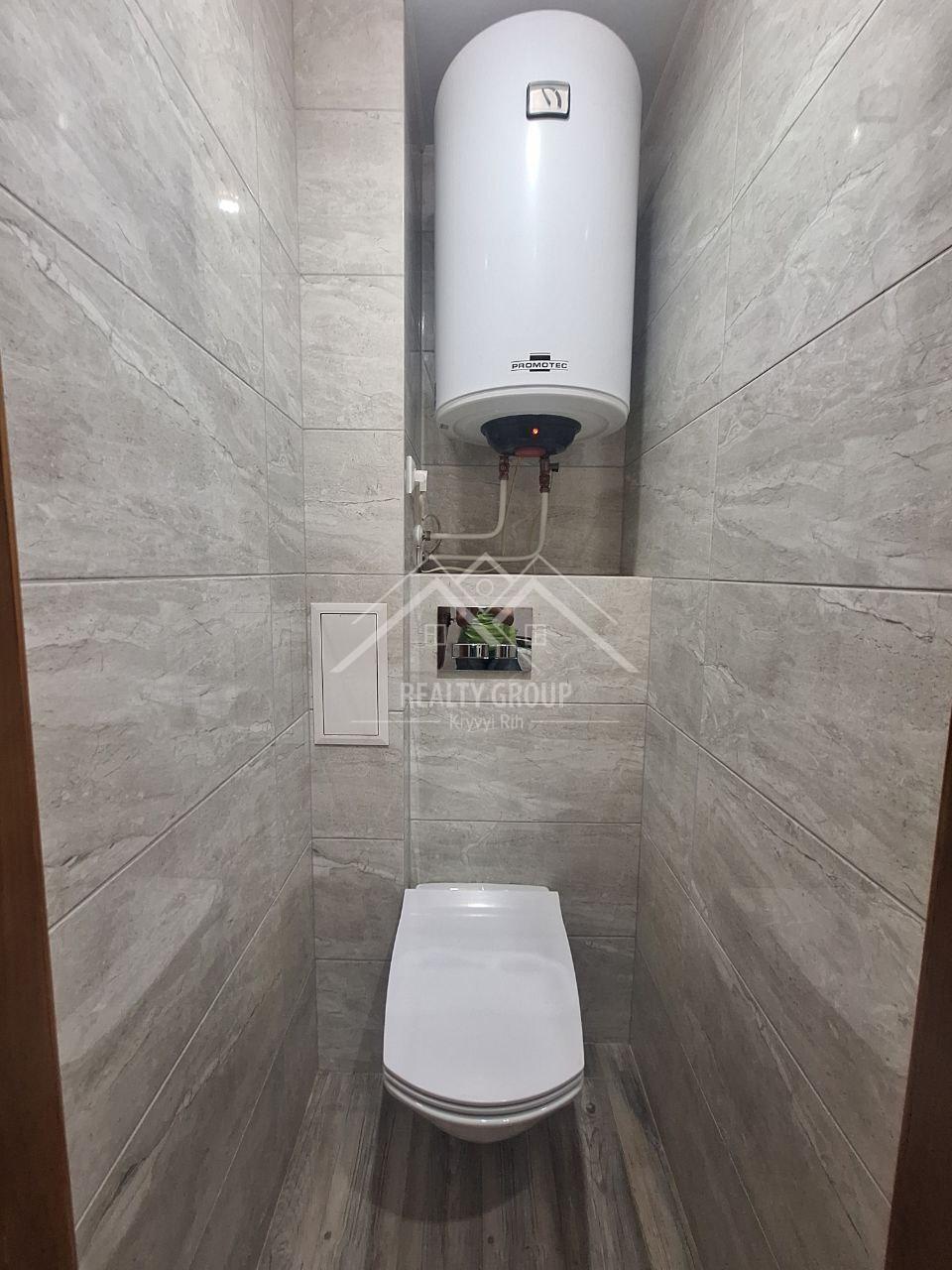 Продаж 2-кімнатної квартири 50 м², Павла Глазового вул.