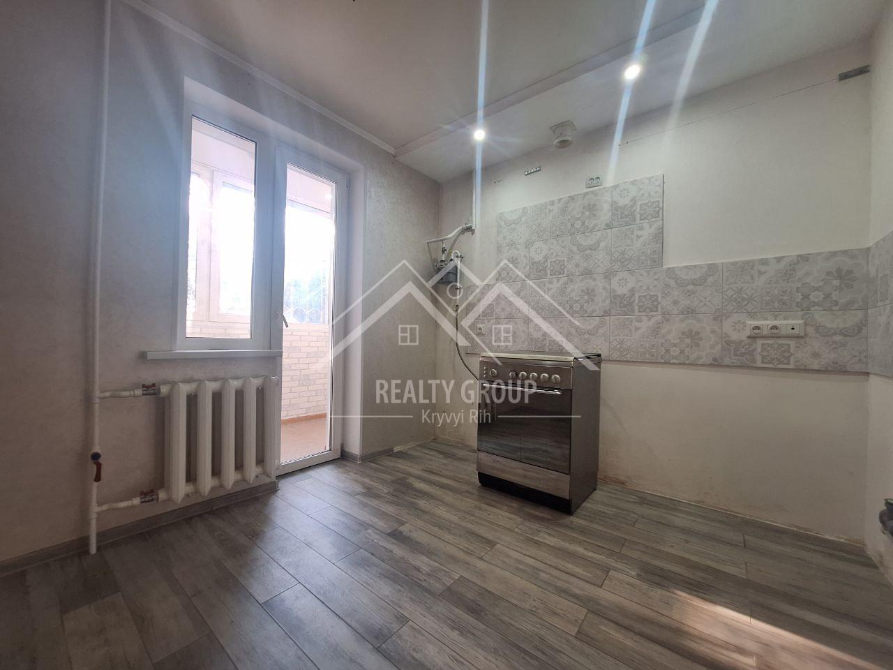 Продаж 2-кімнатної квартири 50 м², Павла Глазового вул.