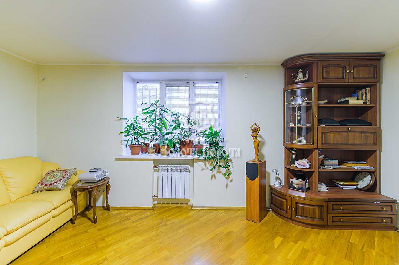 Продаж 3-кімнатної квартири 74 м², Валерія Лобановського просп., 128