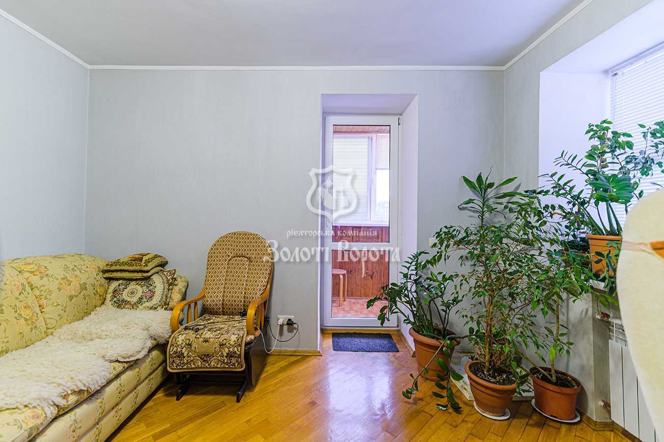 Продаж 3-кімнатної квартири 74 м², Валерія Лобановського просп., 128