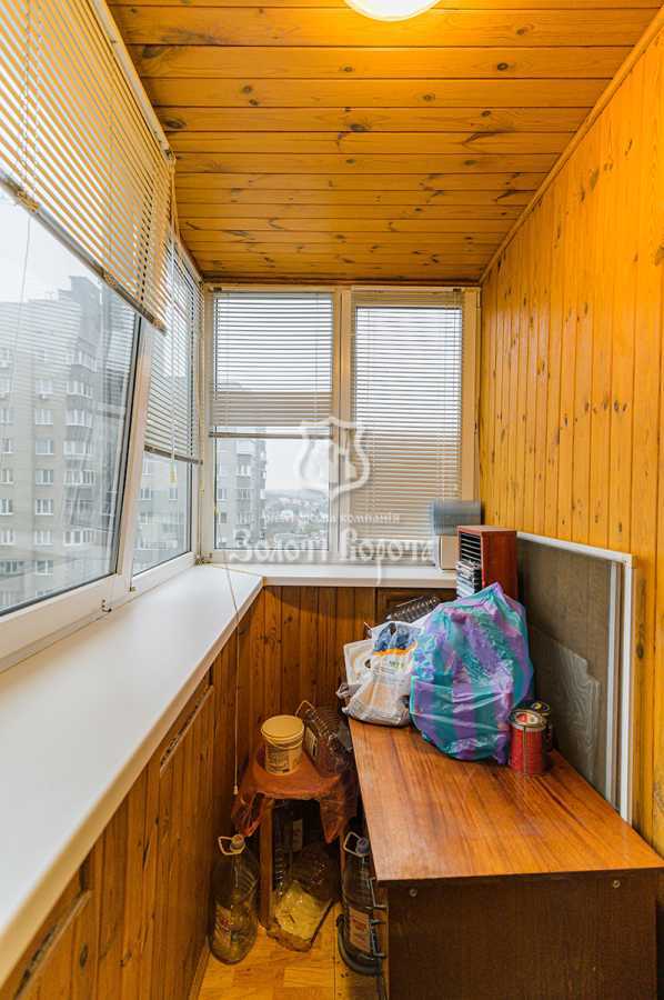 Продаж 3-кімнатної квартири 74 м², Валерія Лобановського просп., 128