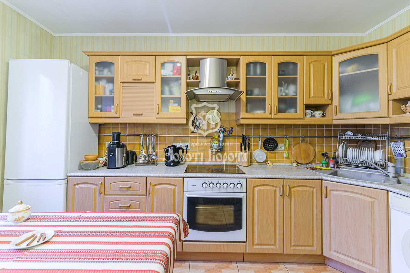Продаж 3-кімнатної квартири 74 м², Валерія Лобановського просп., 128