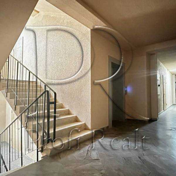 Продаж 3-кімнатної квартири 78 м², Героїв Небесної Сотні просп., 14/1