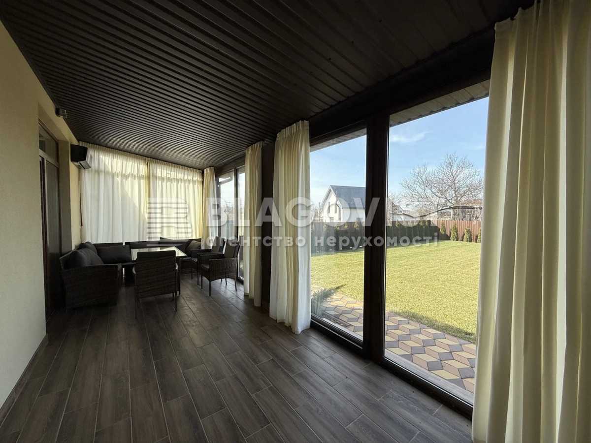 Продаж будинку 147 м², Свято-Покровська вул.