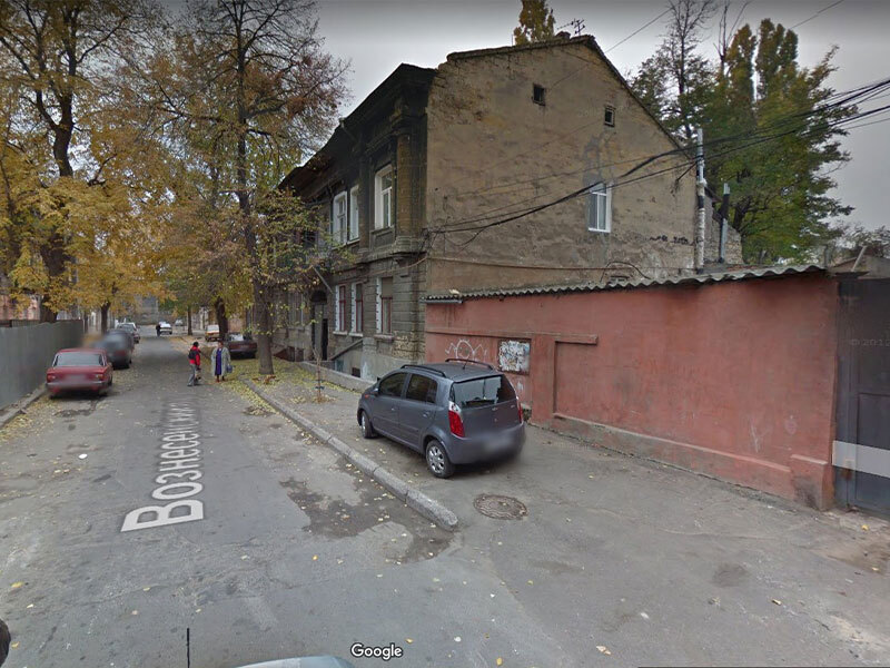 Продажа участка для строительства торговых центров 10 соток, Вознесенский пер., 14