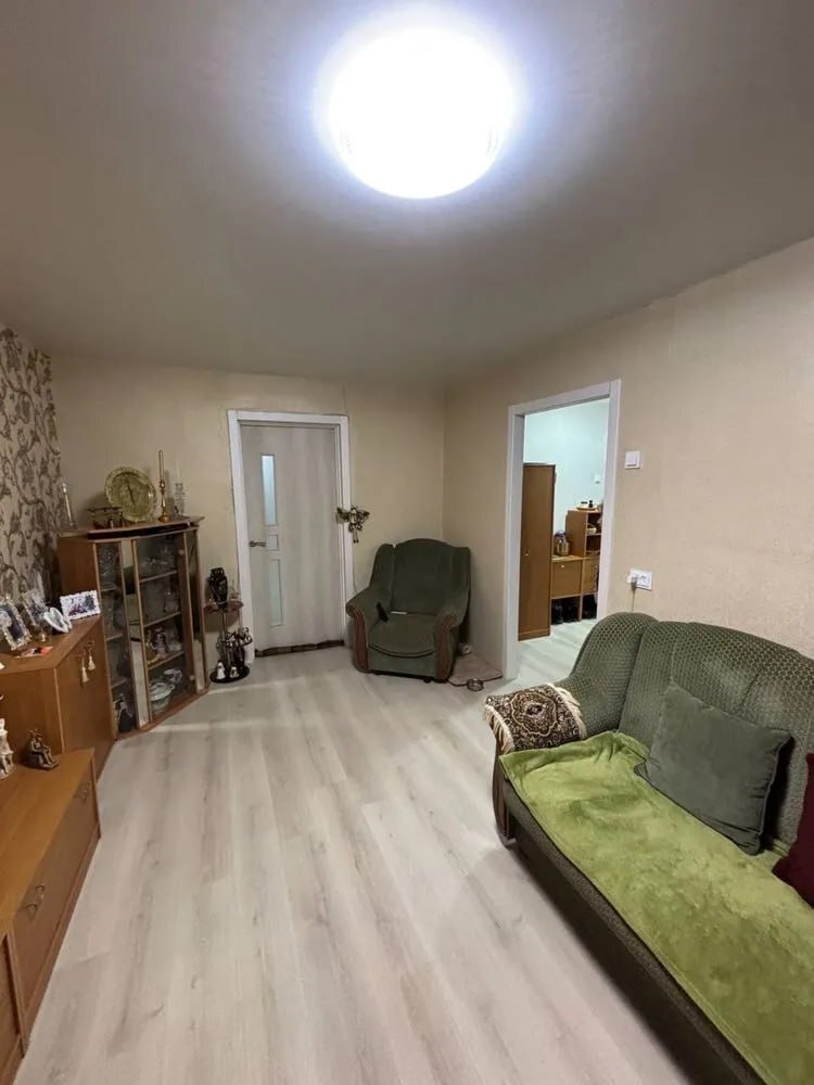 Продаж 2-кімнатної квартири 45 м², Лазаряна вул.
