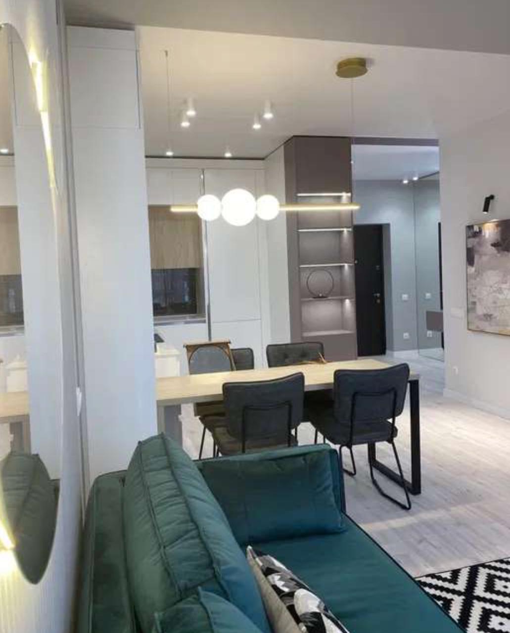 Аренда 2-комнатной квартиры 55 м², Джона Маккейна ул., 1