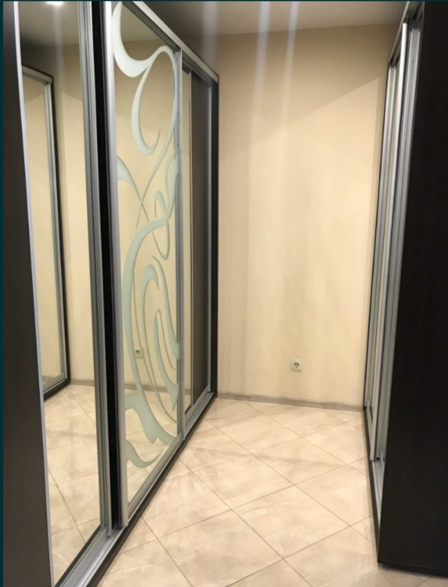 Продаж 1-кімнатної квартири 45 м², Воскресенська вул., 16Б