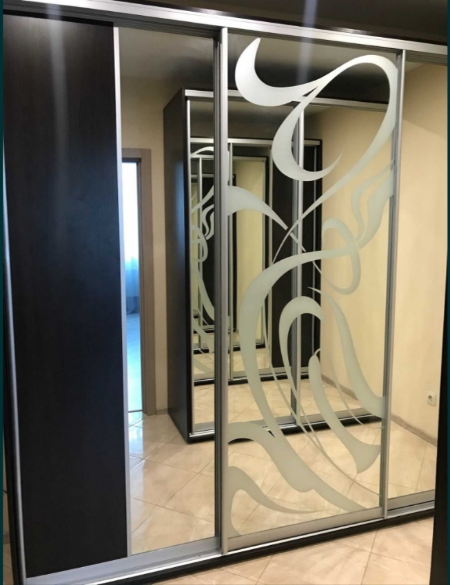 Продаж 1-кімнатної квартири 45 м², Воскресенська вул., 16Б
