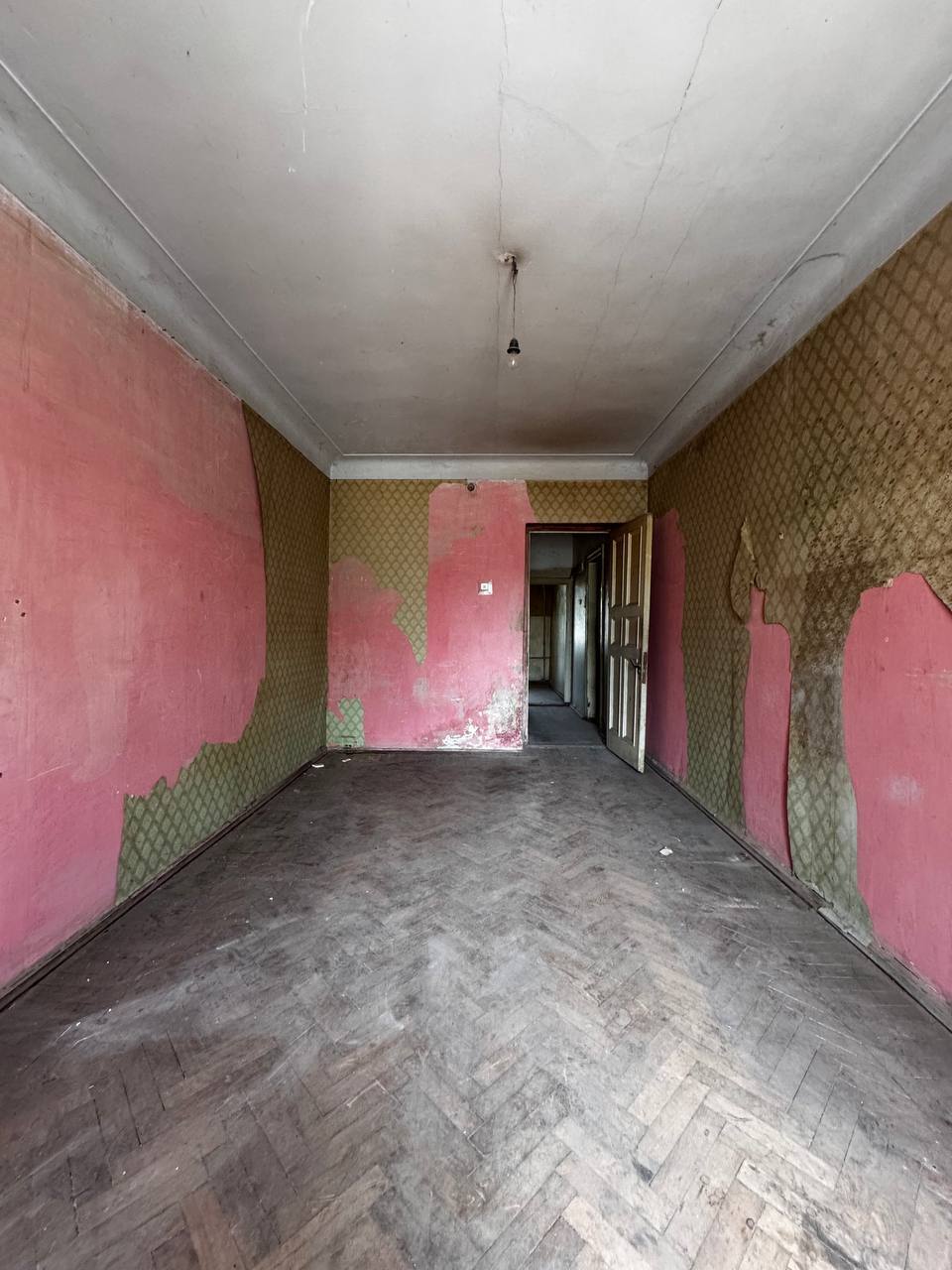 Продажа 2-комнатной квартиры 53 м², Дмитрия Яворницкого просп.