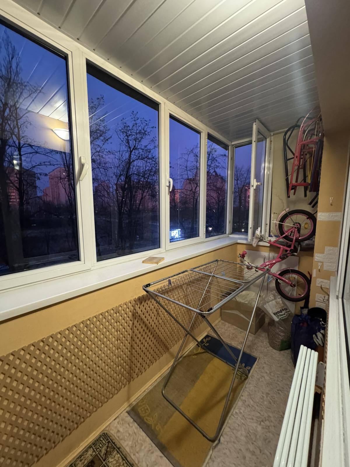 Продаж 3-кімнатної квартири 62 м², Ентузіастів вул.