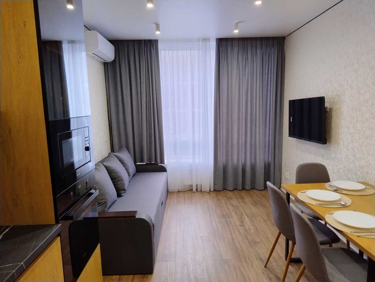 Продаж 1-кімнатної квартири 44 м², Родини Крістерів, 14б
