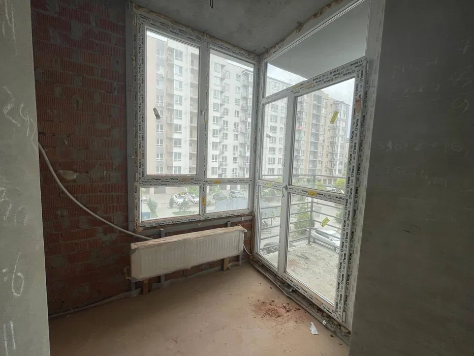 Продаж 2-кімнатної квартири 67 м²