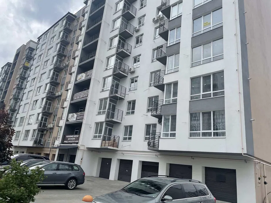 Продаж 2-кімнатної квартири 67 м²