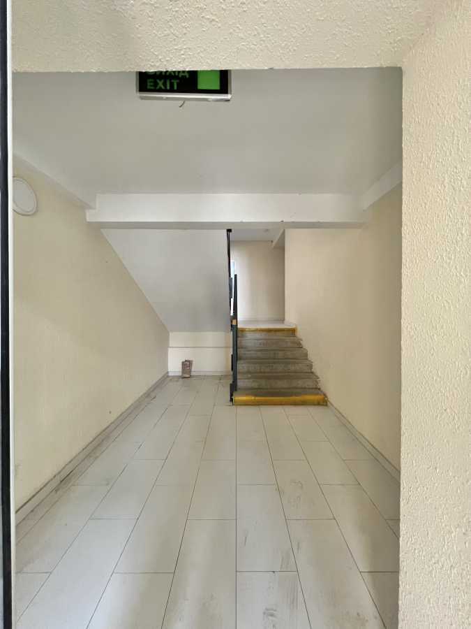 Продаж 2-кімнатної квартири 61.9 м², Івана Кожедуба вул., 8б