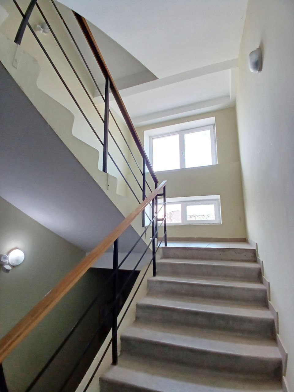 Продажа 2-комнатной квартиры 57 м², Кошевого ул., 13Б