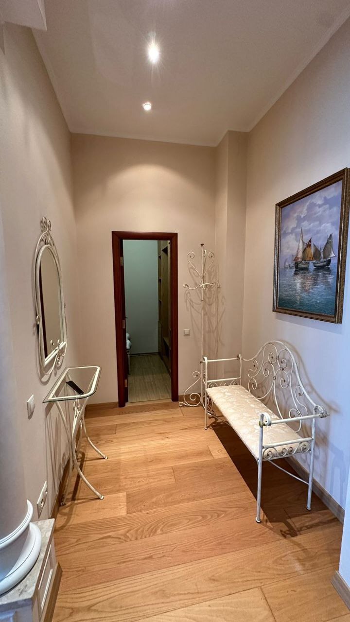 Аренда 3-комнатной квартиры 160 м², Гагаринское Плато ул., 5/3