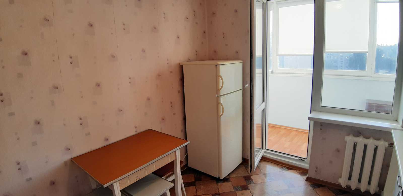Оренда 1-кімнатної квартири 50 м², Машинобудівників вул., 1Б