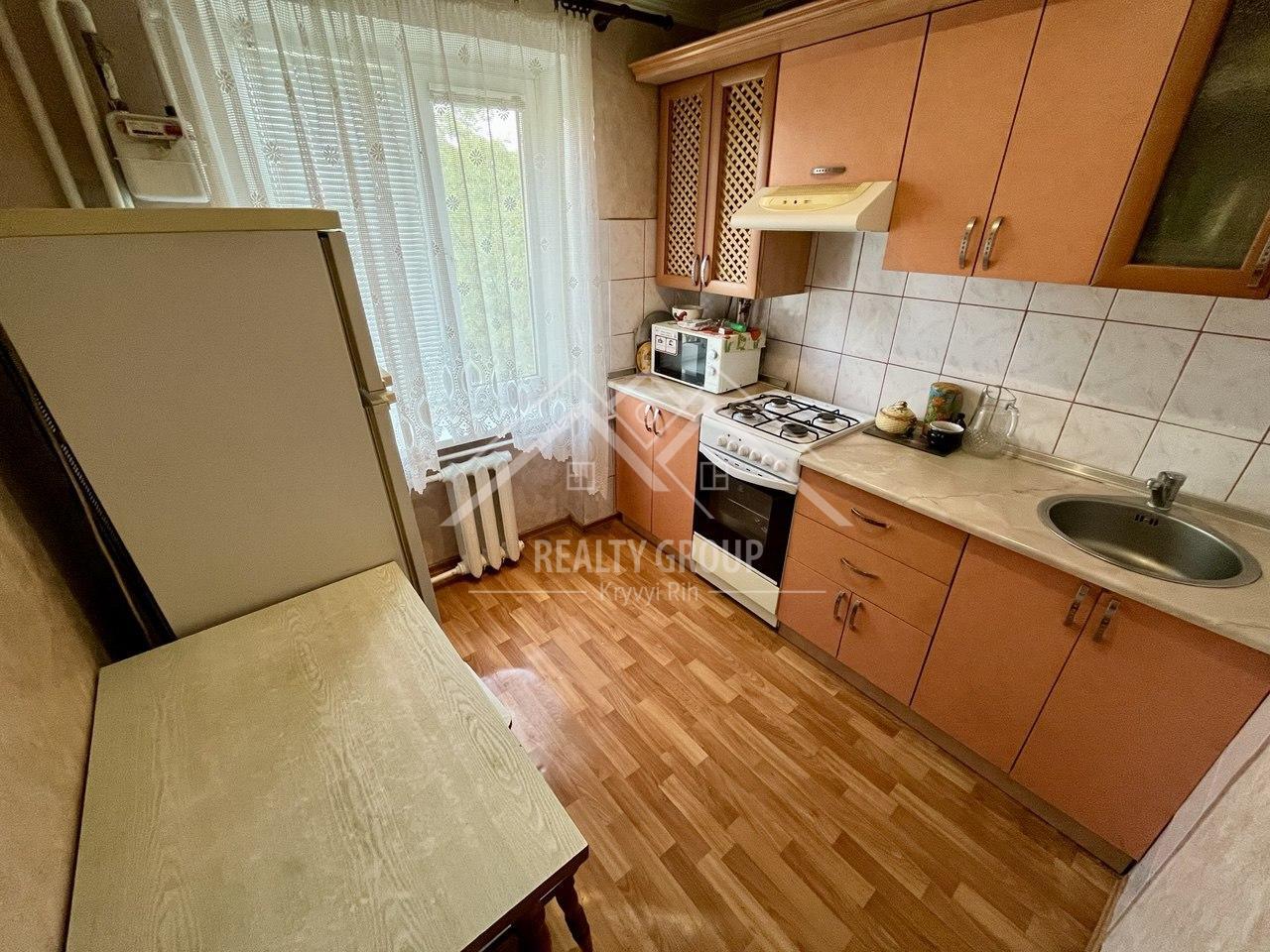 Продаж 2-кімнатної квартири 45 м², Ракитна вул., 12