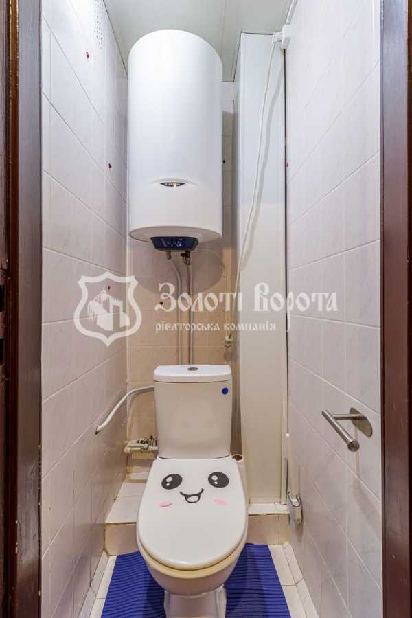 Продаж 3-кімнатної квартири 70.6 м², Оболонський просп., 34