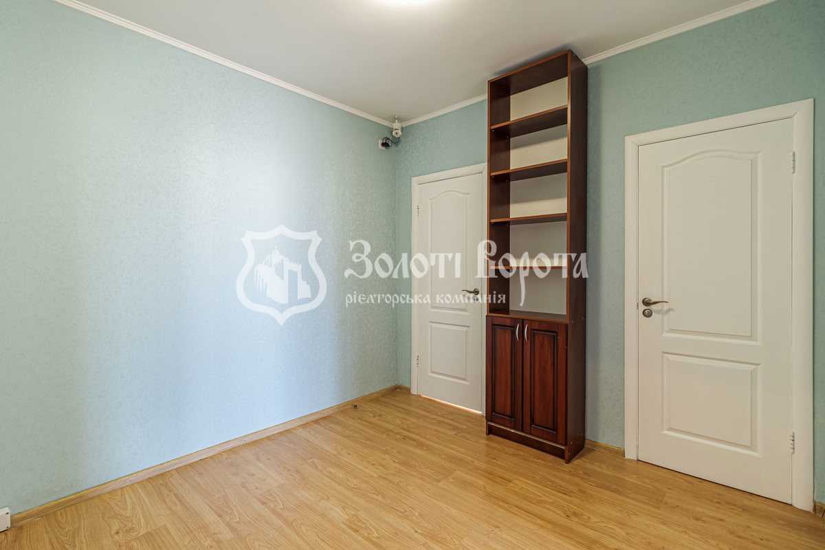 Продаж 3-кімнатної квартири 70.6 м², Оболонський просп., 34