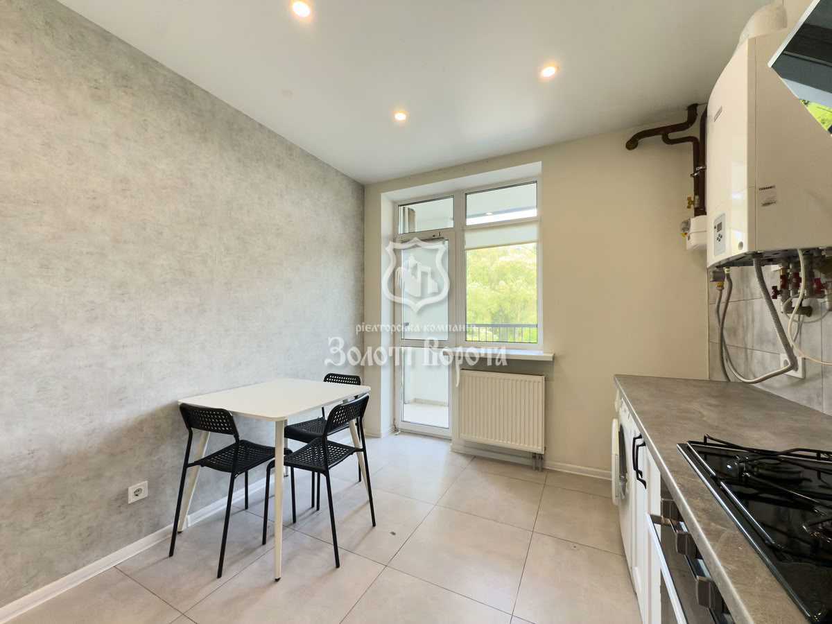 Продаж 1-кімнатної квартири 38 м², Героїв Крут вул., 16