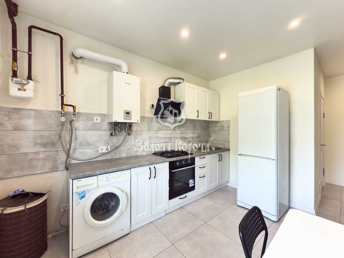 Продаж 1-кімнатної квартири 38 м², Героїв Крут вул., 16