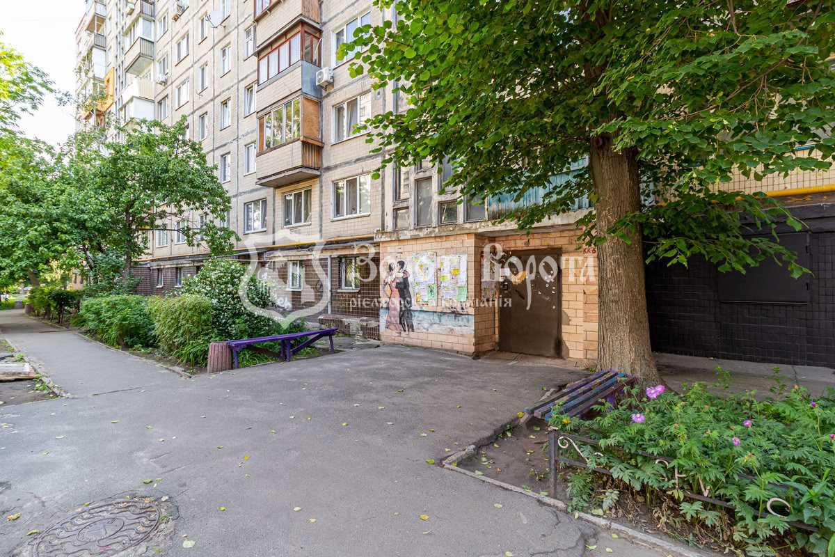 Продаж 3-кімнатної квартири 57 м², Кольцова бул., 19