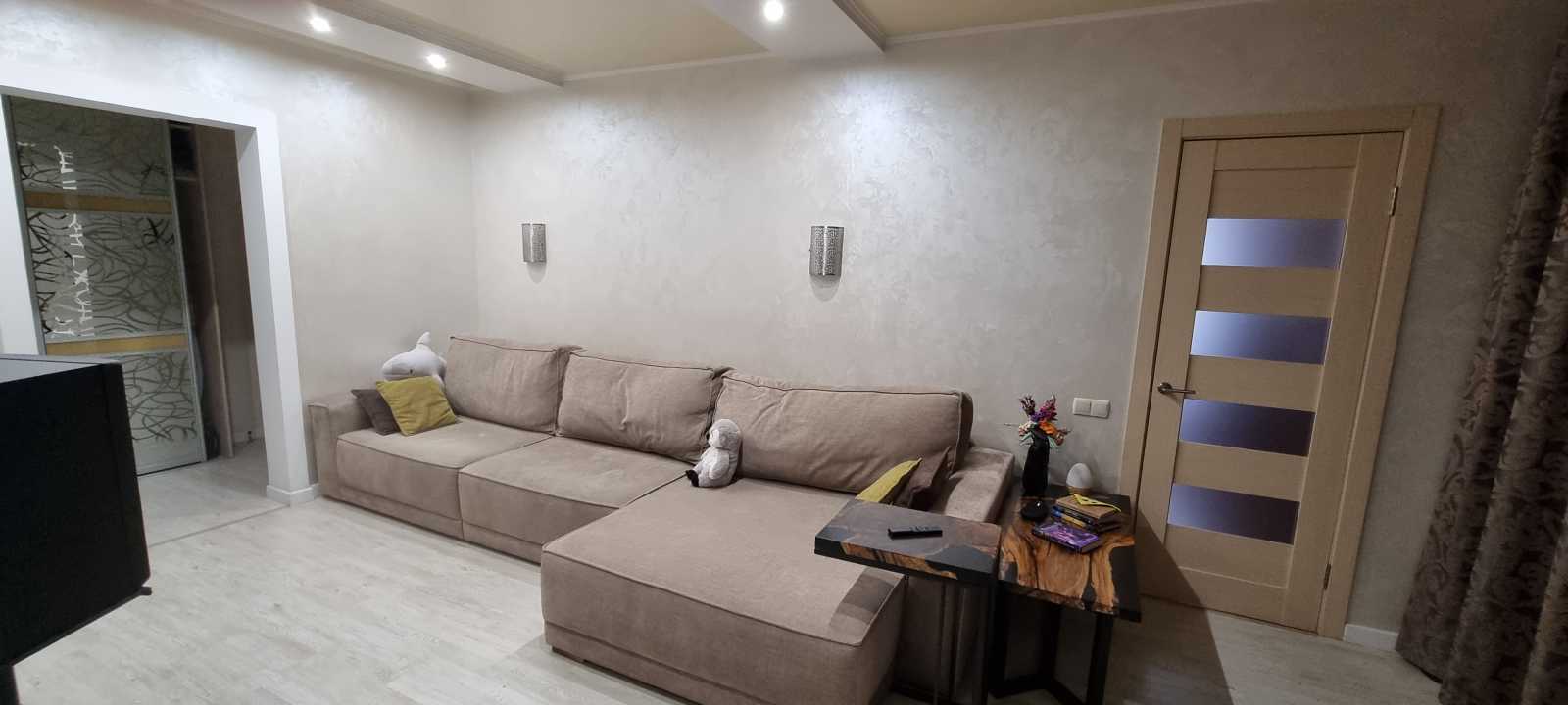 Продаж 3-кімнатної квартири 76 м², Єлизавети Чавдар вул., 14