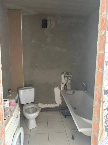 Продажа 1-комнатной квартиры 38.4 м², Новоместинская ул.