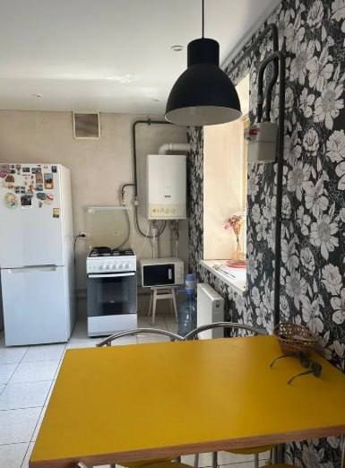 Продажа 1-комнатной квартиры 38.4 м², Новоместинская ул.