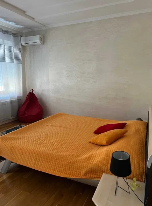 Оренда будинку 340 м², Зої Космодем'янської вул.