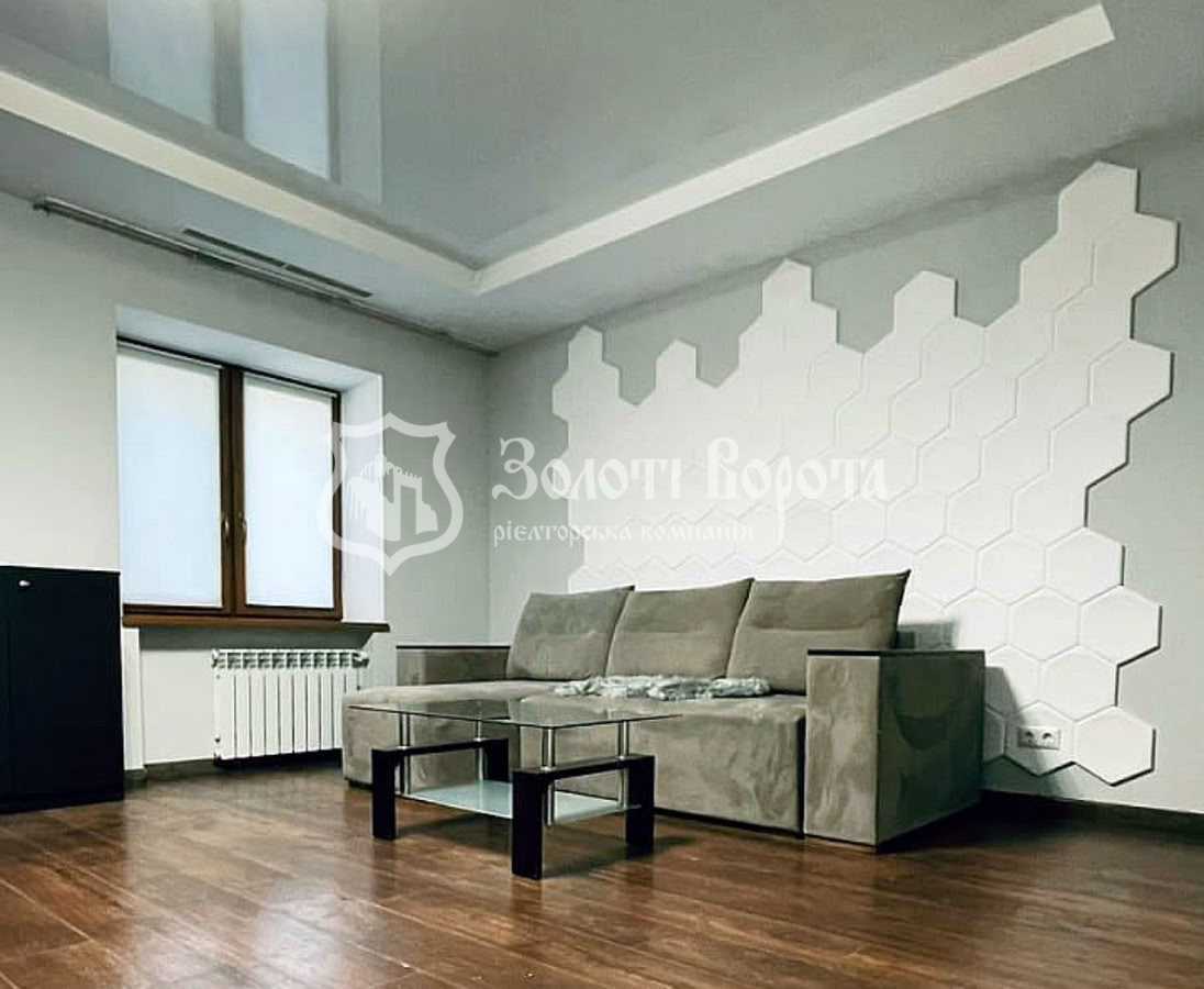 Продаж 3-кімнатної квартири 125 м², Топольова вул., 4-8