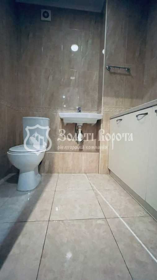 Продаж 3-кімнатної квартири 125 м², Топольова вул., 4-8
