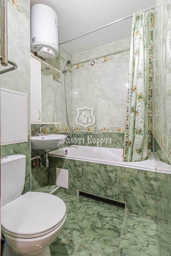 Продаж 2-кімнатної квартири 46 м², Академіка Туполєва вул., 15В
