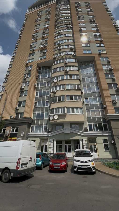 Продаж 4-кімнатної квартири 146.5 м², Раїси Окіпної вул., 10