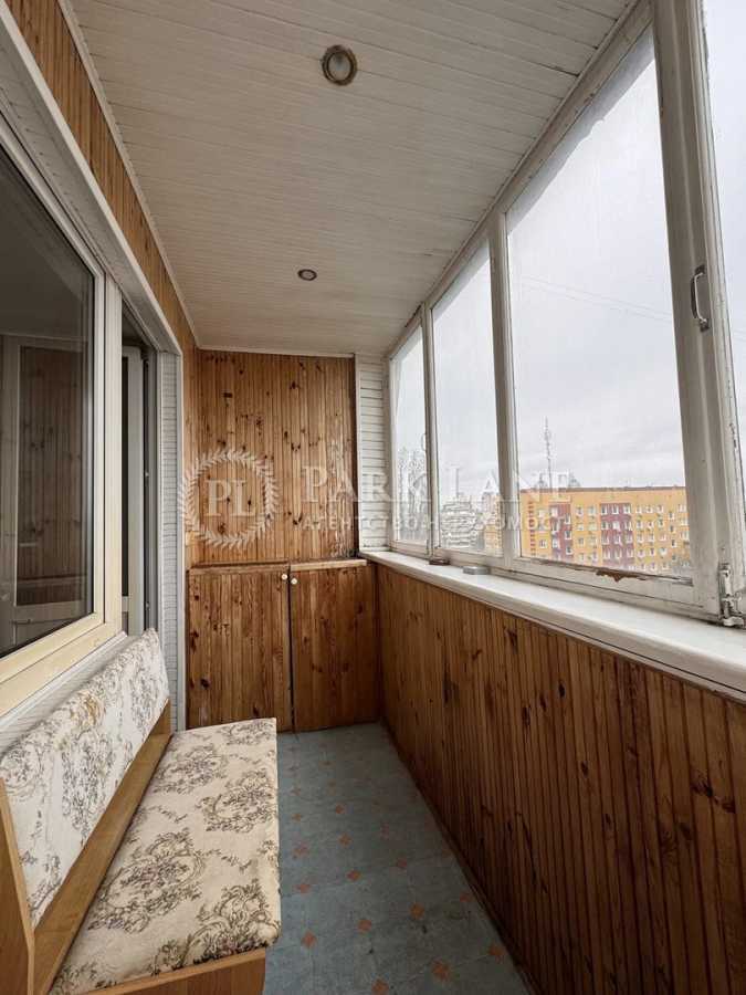 Продаж 2-кімнатної квартири 53 м², Йорданська вул., 17