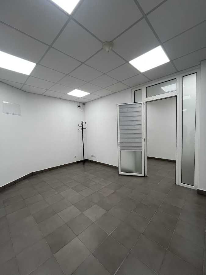 Аренда офиса 73 м², Василия Симоненко ул., 5А
