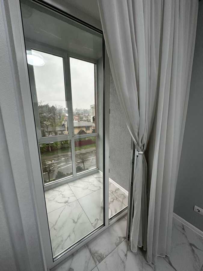 Продаж 1-кімнатної квартири 41.7 м², Соборна вул., 118/19