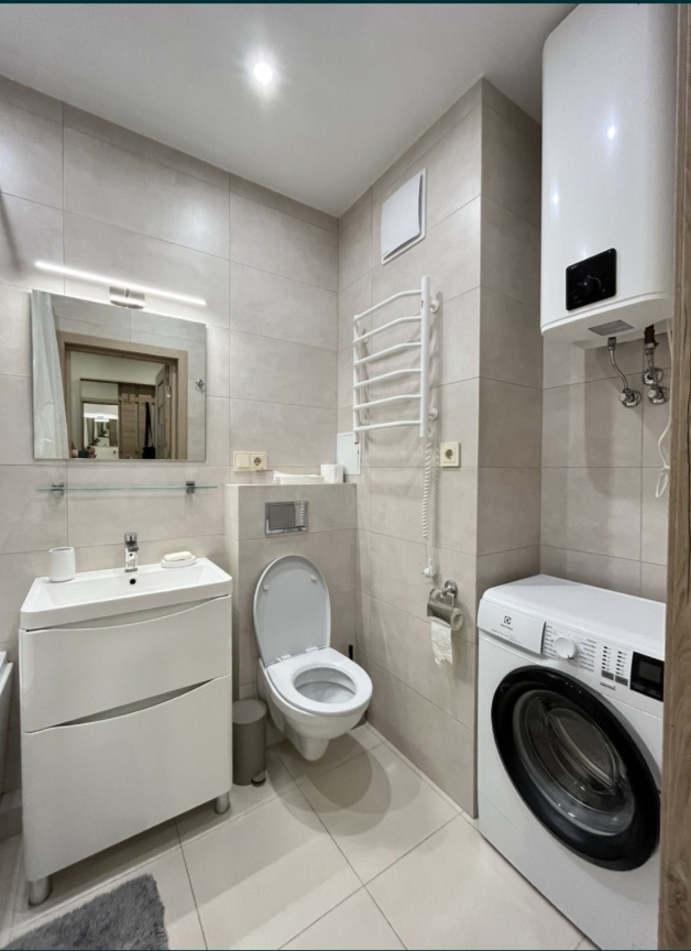 Аренда 1-комнатной квартиры 44 м², Евгения Сверстюка ул., 6Д