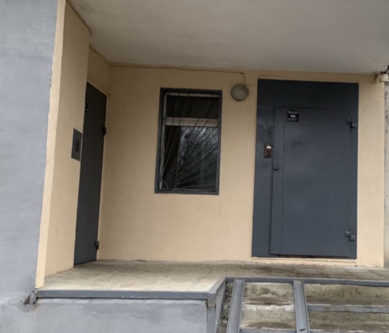 Продаж 2-кімнатної квартири 53 м², Садовий про-д, 24А
