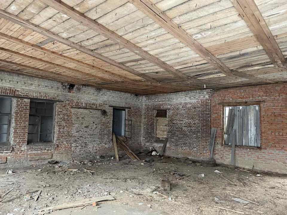 Продаж виробничого приміщення 403.9 м², Тракторна, 12