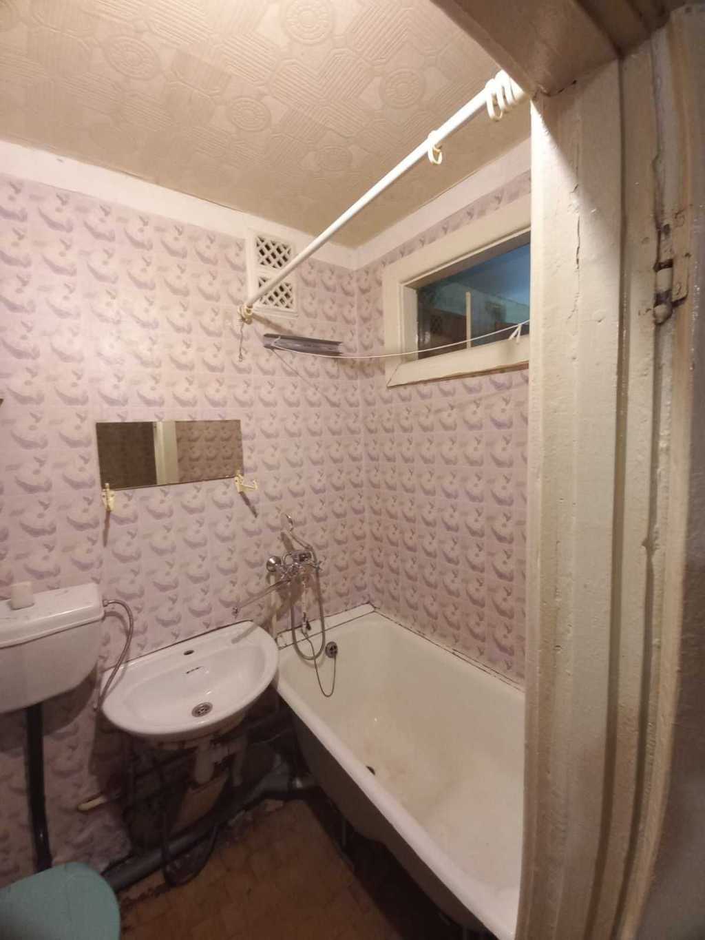 Продаж 1-кімнатної квартири 32.9 м²