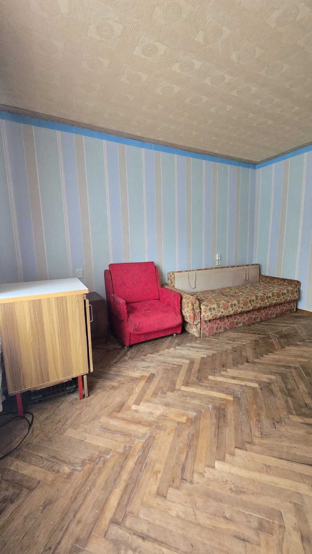 Продаж 1-кімнатної квартири 32.9 м²