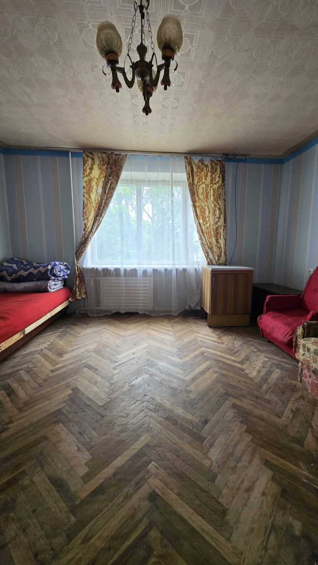Продаж 1-кімнатної квартири 32.9 м²